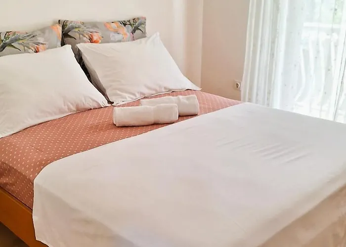 Apartmani I & J Seric