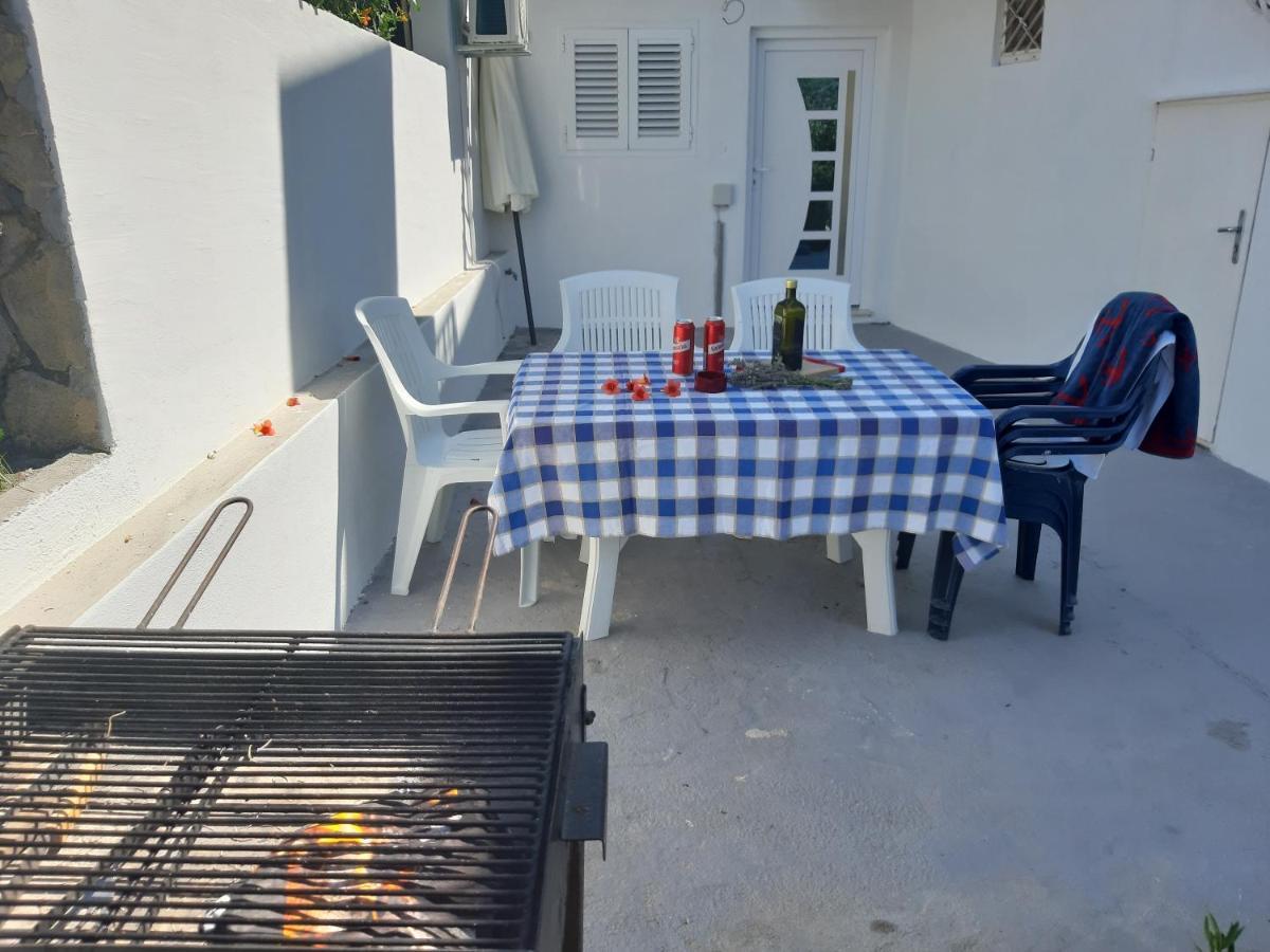 Apartment I & J Seric Seget Vranjica